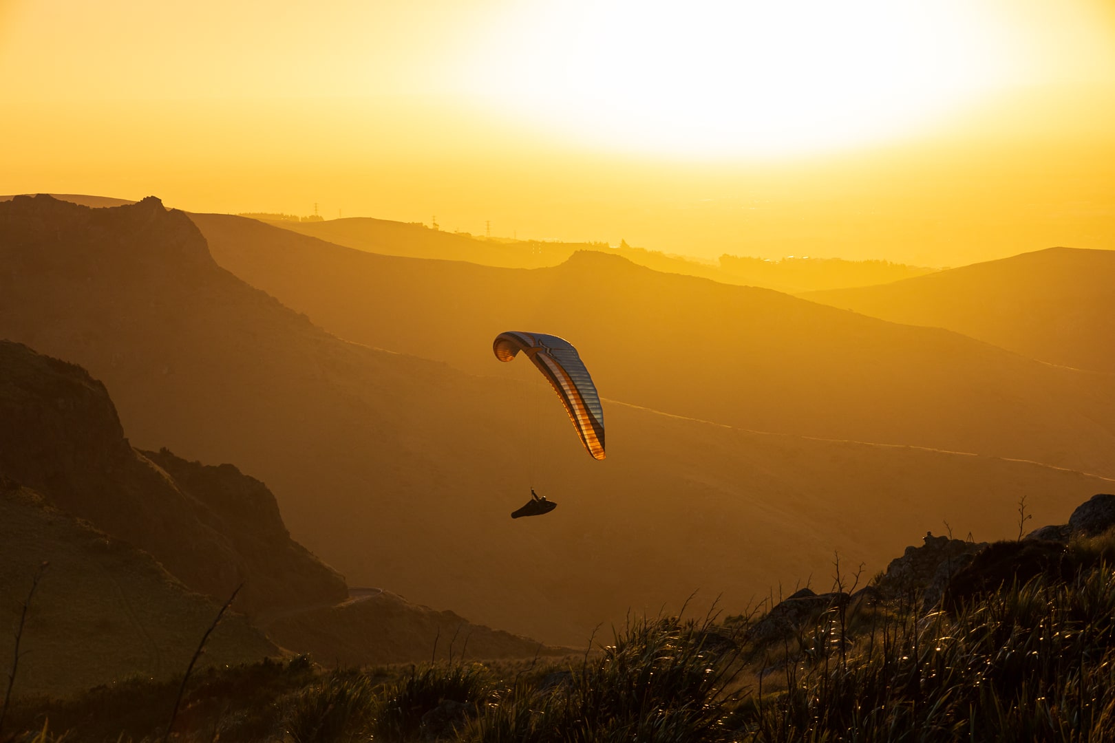 Hang Gliders And Paragliders Celebrate 50 Years Of Free Flying In Aotearoa New Zealand
